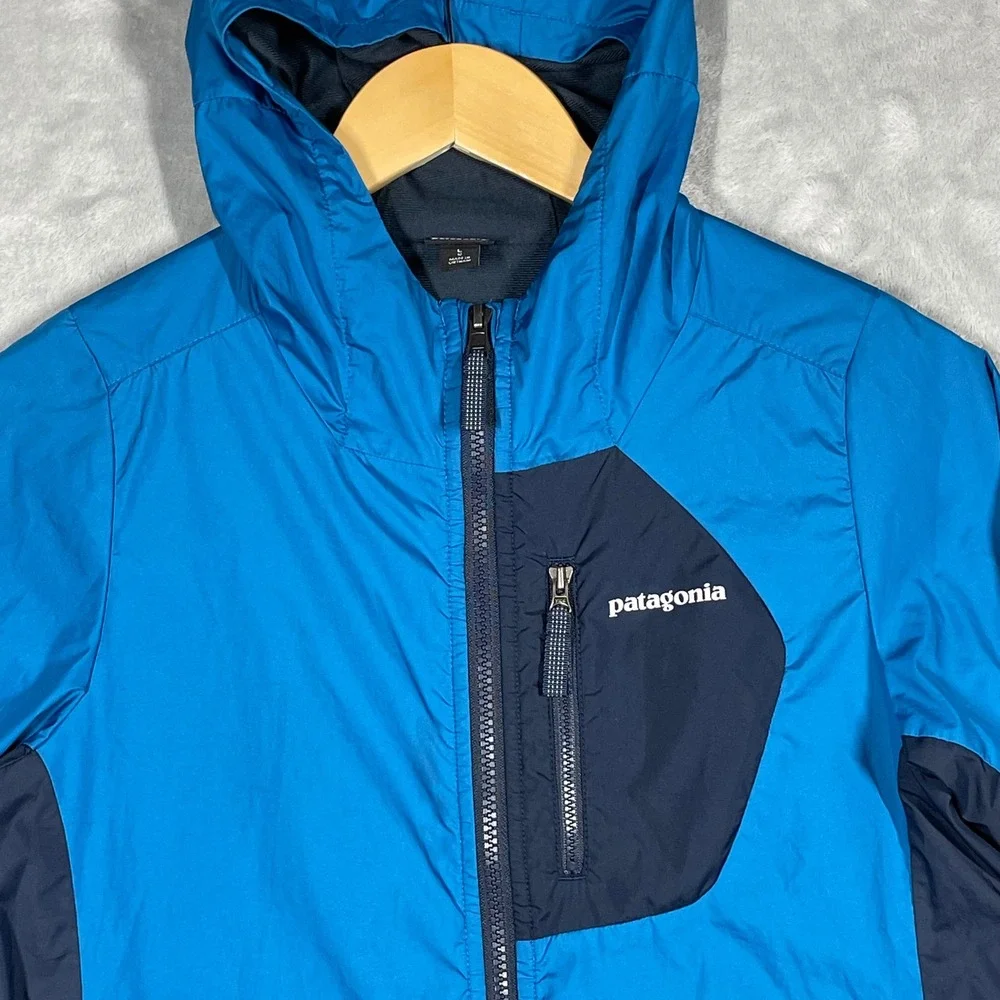 Patagonia Boys Light & Variable Hooded Jacket Blue Large 12 64345 Windbreaker